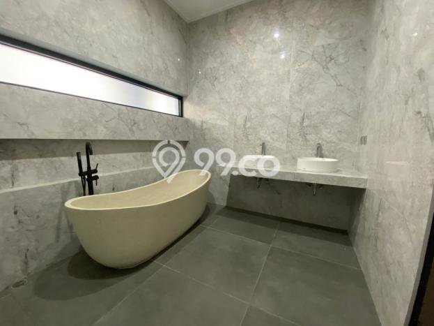 Ready to Use! Premium House LT 267m2 Desain Modern di Sektor 9-Bintaro Ready to Use! Premium House LT 267m2 Desain Modern di Sektor 9-Bintaro