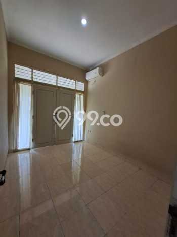 Rumah sewa siap huni 4 KT di Sektor 2 - Bintaro, Jakarta Selatan Rumah sewa siap huni 4 KT di Sektor 2 - Bintaro, Jakarta Selatan