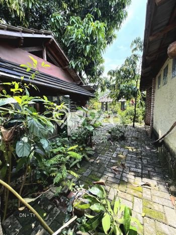 Untuk Dijual Tanah 243m2 di Sektor 2 - Bintaro, Jakarta Selatan Untuk Dijual Tanah 243m2 di Sektor 2 - Bintaro, Jakarta Selatan