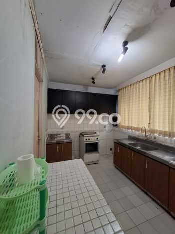 Disewakan! Rumah 4 Kamar Tidur &
3 Kamar Mandi di Sektor 2 - Bintaro, Jakarta Selatan Disewakan! Rumah 4 Kamar Tidur &
3 Kamar Mandi di Sektor 2 - Bintaro, Jakarta Selatan