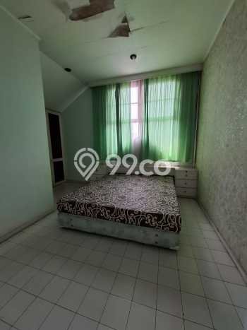 Disewakan! Rumah 4 Kamar Tidur &
3 Kamar Mandi di Sektor 2 - Bintaro, Jakarta Selatan Disewakan! Rumah 4 Kamar Tidur &
3 Kamar Mandi di Sektor 2 - Bintaro, Jakarta Selatan