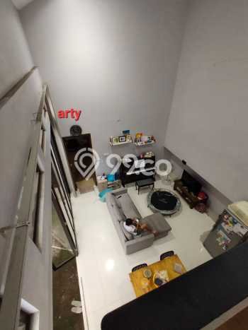 Rumah Elit LB 250m2 Siap Pakai Desain Elegan di Sektor 1 - Bintaro, Jakarta Selatan Rumah Elit LB 250m2 Siap Pakai Desain Elegan di Sektor 1 - Bintaro, Jakarta Selatan
