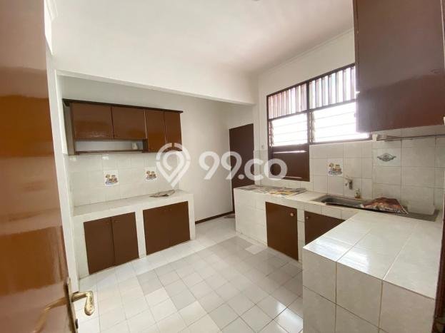 Disewakan! Rumah 4 Kamar Tidur &
3 Kamar Mandi di Sektor 2 - Bintaro, Jakarta Selatan Disewakan! Rumah 4 Kamar Tidur &
3 Kamar Mandi di Sektor 2 - Bintaro, Jakarta Selatan