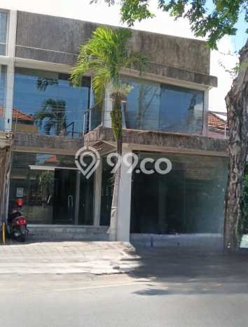 FOR RENT! Ruko di Seminyak Cocok untuk Bisnis 150m2 FOR RENT! Ruko di Seminyak Cocok untuk Bisnis 150m2