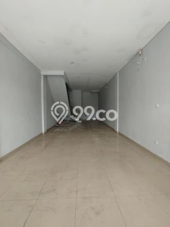 For Rent Ruko Strategis Kawasan , Luas 238m2m², Area Komersial, Akses Bagus For Rent Ruko Strategis Kawasan , Luas 238m2m², Area Komersial, Akses Bagus