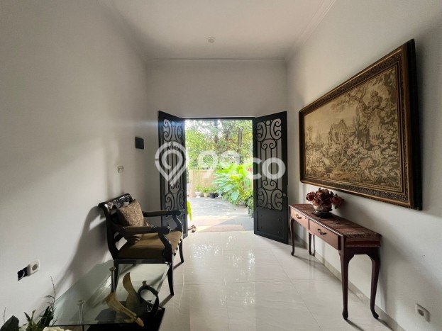 Rumah Luxury Modern Tanpa Renovasi di Lebak Bulus Jakarta Selatan Rumah Luxury Modern Tanpa Renovasi di Lebak Bulus Jakarta Selatan