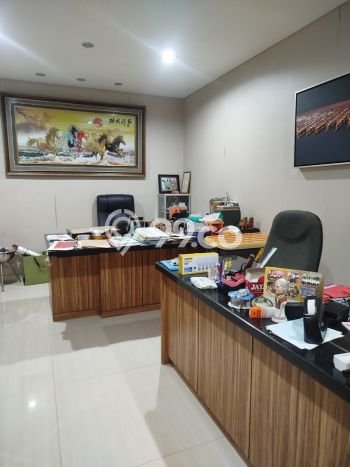 For Sale! Premium House LT 350m2 Desain Elegan di Bojong Indah For Sale! Premium House LT 350m2 Desain Elegan di Bojong Indah