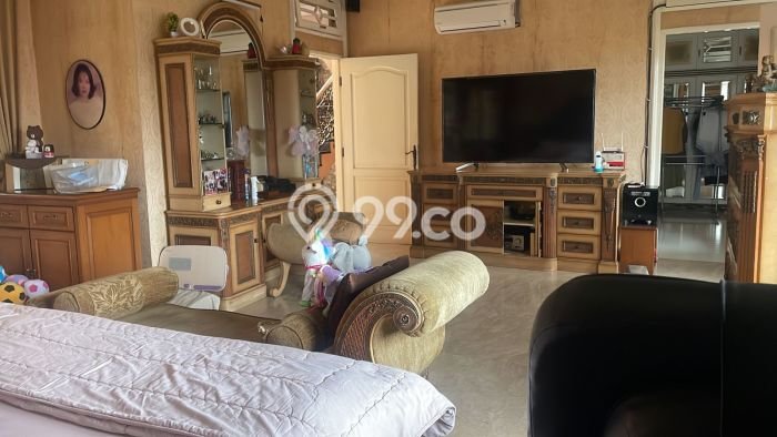 Rumah Luxury Modern Tanpa Renovasi di Meruya Jakarta Barat Rumah Luxury Modern Tanpa Renovasi di Meruya Jakarta Barat