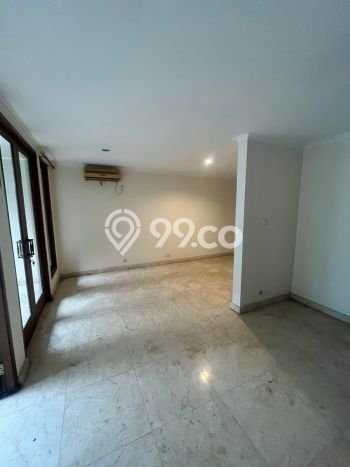 Rumah Elit Modern Tanpa Renovasi di Lebak Bulus Jakarta Selatan Rumah Elit Modern Tanpa Renovasi di Lebak Bulus Jakarta Selatan