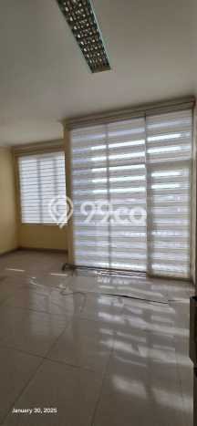 Ruko Bagus Dijual LB 400m2 Lokasi Strategis Jakarta Barat Area Cocok untuk Bisnis Ruko Bagus Dijual LB 400m2 Lokasi Strategis Jakarta Barat Area Cocok untuk Bisnis