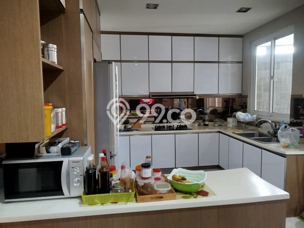 For Sale! Premium House LT 350m2 Desain Elegan di Bojong Indah For Sale! Premium House LT 350m2 Desain Elegan di Bojong Indah