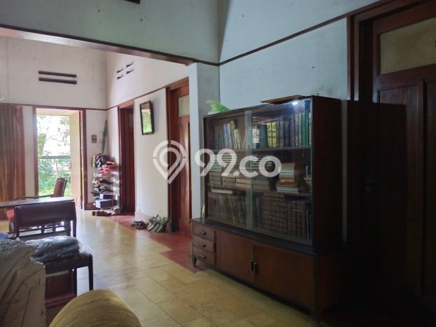 Siap Huni Rumah Mewah 5 Kamar di Matraman Dekat ke Mana Saja Siap Huni Rumah Mewah 5 Kamar di Matraman Dekat ke Mana Saja