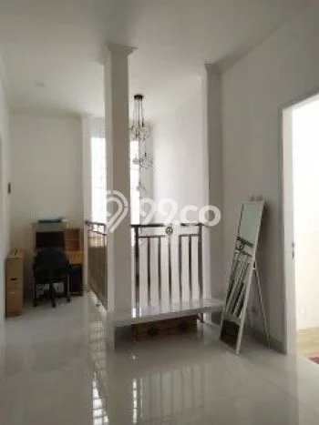 Rumah Modern Cantik 7 KT Bisa Langsung Pindah di Tangerang Rumah Modern Cantik 7 KT Bisa Langsung Pindah di Tangerang