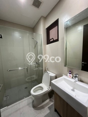 HARGA SPESIAL! Rumah di BSD City, Dekat Fasilitas, 4 KM, Luas 120m² Bangunan 198m² HARGA SPESIAL! Rumah di BSD City, Dekat Fasilitas, 4 KM, Luas 120m² Bangunan 198m²
