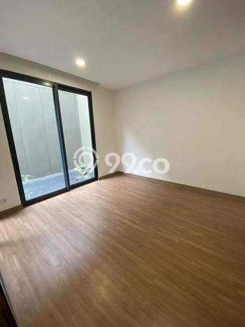 Jarang Ada! Rumah Kontrakan 5 Kamar Nyaman Siap Huni BSD City Jarang Ada! Rumah Kontrakan 5 Kamar Nyaman Siap Huni BSD City