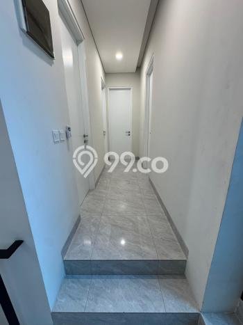 Disewakan! Rumah 4 Kamar Tidur &
5 Kamar Mandi di BSD City, Tangerang Disewakan! Rumah 4 Kamar Tidur &
5 Kamar Mandi di BSD City, Tangerang