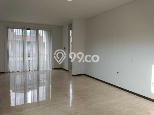 Disewakan Hunian Konsep Modern di BSD City Tangerang dengan 5 Kamar Disewakan Hunian Konsep Modern di BSD City Tangerang dengan 5 Kamar