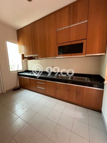Rumah Disewakan Tangerang LT 200m2 LB 185m2 Kawasan BSD City Rumah Disewakan Tangerang LT 200m2 LB 185m2 Kawasan BSD City