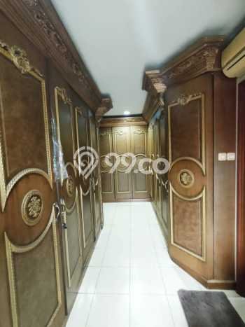 Ready to Use! Premium House LT 480m2 Desain Elegan di Pekayon Ready to Use! Premium House LT 480m2 Desain Elegan di Pekayon