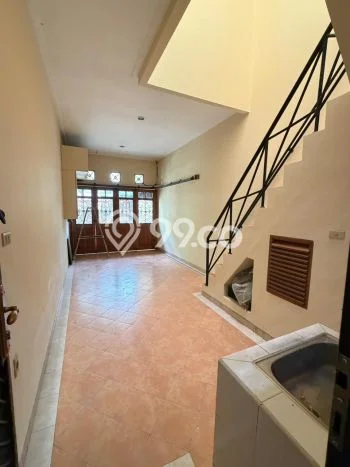 Jarang Ada! Rumah Kontrakan 5 Kamar Nyaman Siap Huni Muara Karang Jarang Ada! Rumah Kontrakan 5 Kamar Nyaman Siap Huni Muara Karang