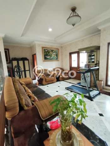 Ready to Use! Premium House LT 480m2 Desain Elegan di Pekayon Ready to Use! Premium House LT 480m2 Desain Elegan di Pekayon