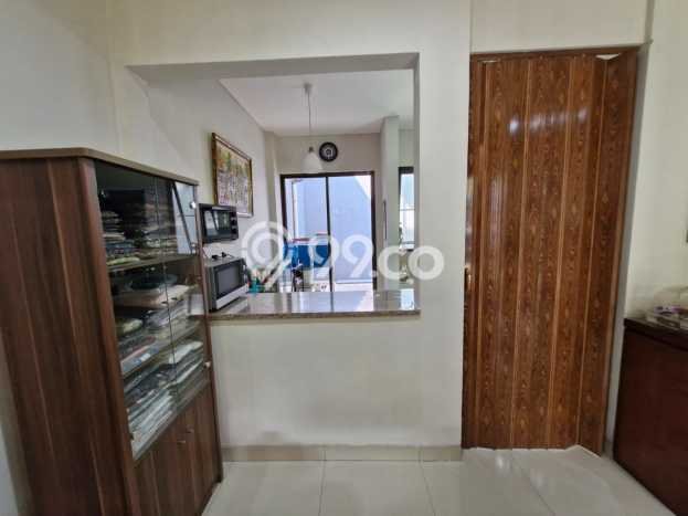 Rumah Mewah LB 152m2 Siap Pakai Desain Elegan di BSD, Tangerang Rumah Mewah LB 152m2 Siap Pakai Desain Elegan di BSD, Tangerang