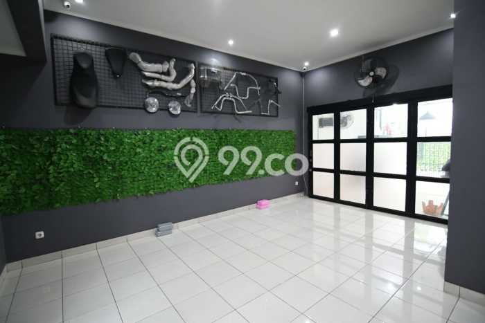 Rumah Luxury Modern Tanpa Renovasi di BSD Nusaloka Tangerang Rumah Luxury Modern Tanpa Renovasi di BSD Nusaloka Tangerang