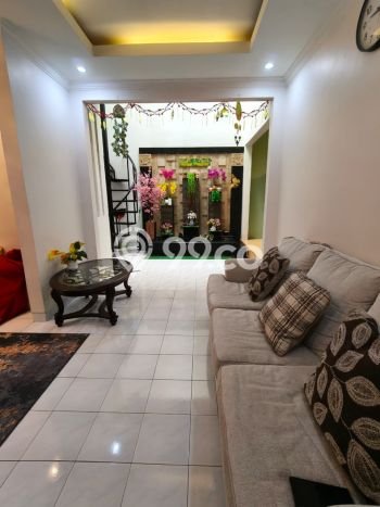 Jual Rumah Eksklusif 4 KT di Legenda Wisata, Bogor Jual Rumah Eksklusif 4 KT di Legenda Wisata, Bogor
