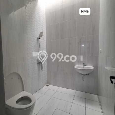 Jual Rumah Luas Megah Dengan View Cantik di Kota Wisata, Bogor Jual Rumah Luas Megah Dengan View Cantik di Kota Wisata, Bogor