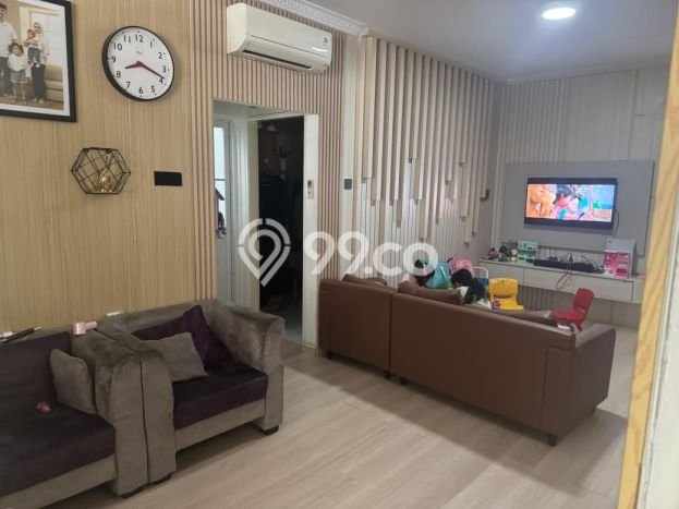 Dijual Hunian Rumah Terawat 4 Kamar di Legenda Wisata, Bogor Dijual Hunian Rumah Terawat 4 Kamar di Legenda Wisata, Bogor