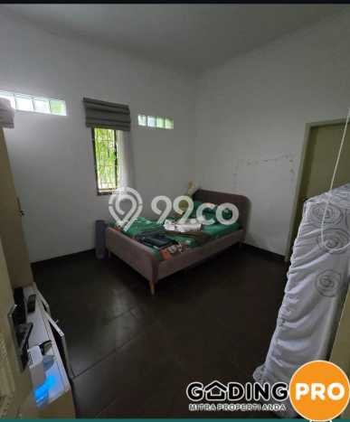 Rumah Mewah LB 300m2 Siap Huni Desain Elegan di Cinere, Jakarta Selatan Rumah Mewah LB 300m2 Siap Huni Desain Elegan di Cinere, Jakarta Selatan
