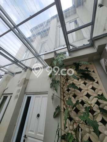 Rumah Disewakan Jakarta Selatan LT 300m2 LB 450m2 Kawasan Cipete Rumah Disewakan Jakarta Selatan LT 300m2 LB 450m2 Kawasan Cipete