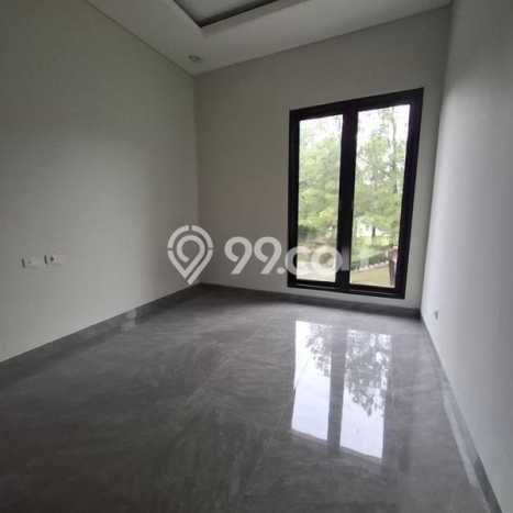 Jual Rumah Luas Megah Dengan View Cantik di Kota Wisata, Bogor Jual Rumah Luas Megah Dengan View Cantik di Kota Wisata, Bogor