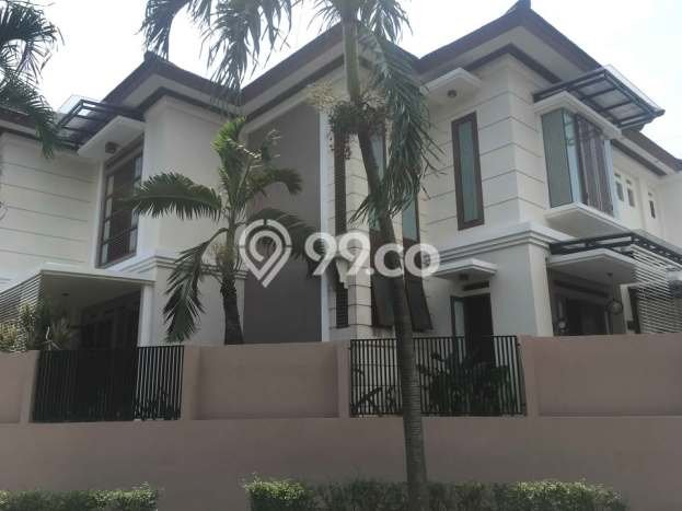 Rumah Mewah LB 320m2 Siap Pakai Desain Elegan di Bintaro, Tangerang Selatan Rumah Mewah LB 320m2 Siap Pakai Desain Elegan di Bintaro, Tangerang Selatan