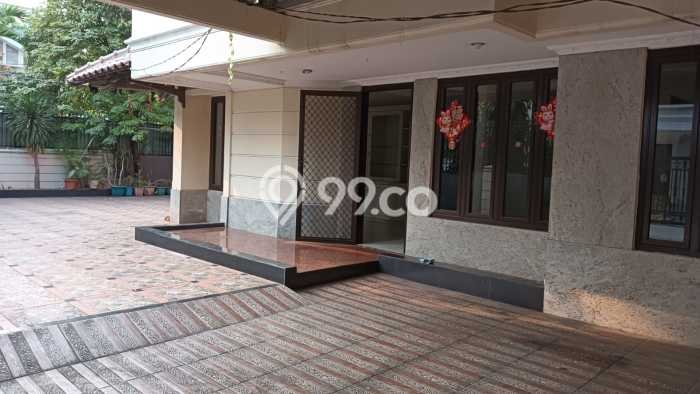 Hunian Mewah Dijual LT 306m2 di Kelapa Gading, Jakarta Utara Hunian Mewah Dijual LT 306m2 di Kelapa Gading, Jakarta Utara