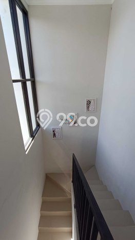 Rumah Lokasi Strategis di Merjosari, Malang, Luas 84m2m² Bangunan 65m2m² Rumah Lokasi Strategis di Merjosari, Malang, Luas 84m2m² Bangunan 65m2m²