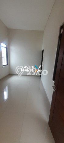 Rumah Modern Cantik 4 KT Bisa Langsung Pindah di Blimbing Rumah Modern Cantik 4 KT Bisa Langsung Pindah di Blimbing