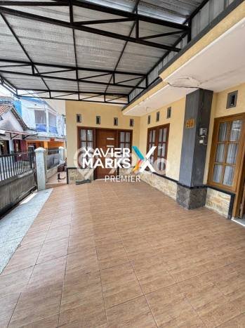 Kos-kosan Dijual di Klojen, Malang dengan 8 Kamar Tidur, 4 Kamar Mandi Kos-kosan Dijual di Klojen, Malang dengan 8 Kamar Tidur, 4 Kamar Mandi