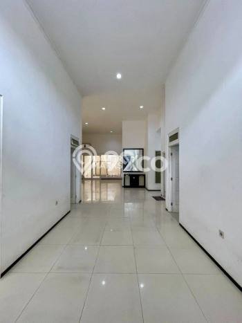 Dijual Cepat Rumah Favorit Siap Huni LB 150m2 di Blimbing, Malang Dijual Cepat Rumah Favorit Siap Huni LB 150m2 di Blimbing, Malang