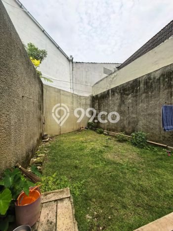 Hunian Cantik Minimalis Lb 300m2 di Klojen, Malang Hunian Cantik Minimalis Lb 300m2 di Klojen, Malang