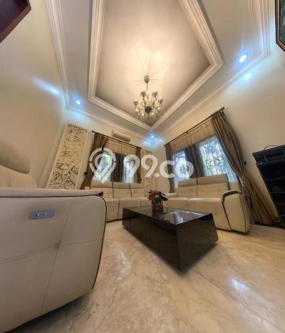 Jual Rumah Luas Elegan Dengan View Cantik di Tanjung Barat, Jakarta Selatan Jual Rumah Luas Elegan Dengan View Cantik di Tanjung Barat, Jakarta Selatan