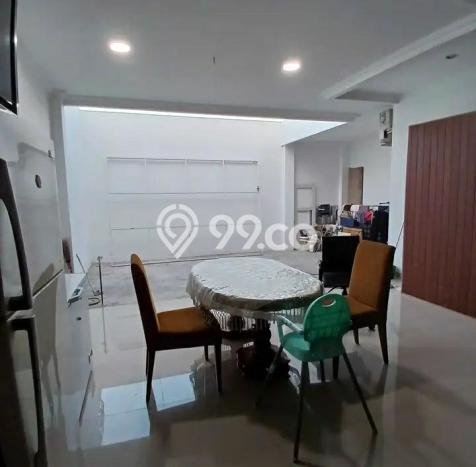 For Sale Rumah 3 Kamar Lokasi Strategis Nyaman dan Strategis di Karang Tengah For Sale Rumah 3 Kamar Lokasi Strategis Nyaman dan Strategis di Karang Tengah