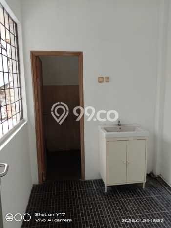 Ruko Disewakan Lokasi Kebon Jeruk Jakarta Barat Harga Spesial! Ruko Disewakan Lokasi Kebon Jeruk Jakarta Barat Harga Spesial!
