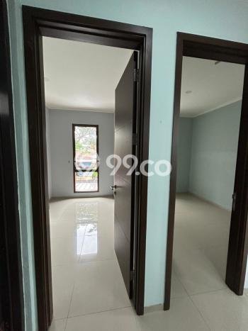 Rumah Modern Cantik 3 KT Bisa Langsung Pindah di Serpong Utara Rumah Modern Cantik 3 KT Bisa Langsung Pindah di Serpong Utara