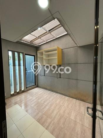 Rumah Modern Cantik 3 KT Bisa Langsung Pindah di Serpong Utara Rumah Modern Cantik 3 KT Bisa Langsung Pindah di Serpong Utara