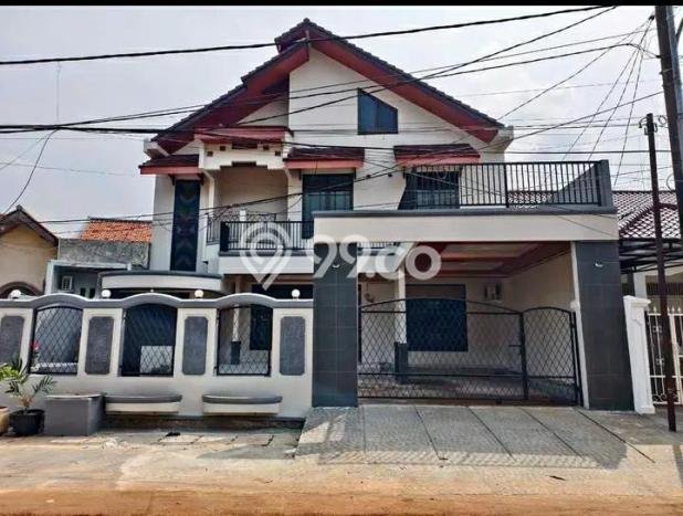 INVESTASI TEPAT! Rumah di Meruya, Luas 175m2m² LB 290m2m² INVESTASI TEPAT! Rumah di Meruya, Luas 175m2m² LB 290m2m²