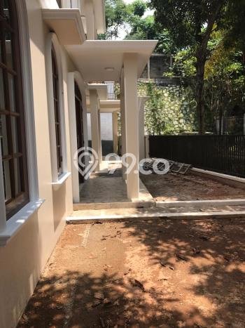 Rumah Luxury Modern Tanpa Renovasi di Bintaro Tangerang Selatan Rumah Luxury Modern Tanpa Renovasi di Bintaro Tangerang Selatan