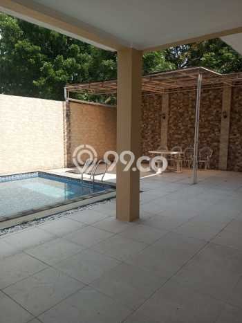 Hunian Elit LB 350m2 Siap Pakai Desain Elegan di Sentul City, Bogor Hunian Elit LB 350m2 Siap Pakai Desain Elegan di Sentul City, Bogor
