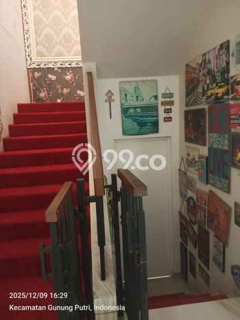 For Sale! Luxury House LT 330m2 Desain Elegan di Kota Wisata For Sale! Luxury House LT 330m2 Desain Elegan di Kota Wisata