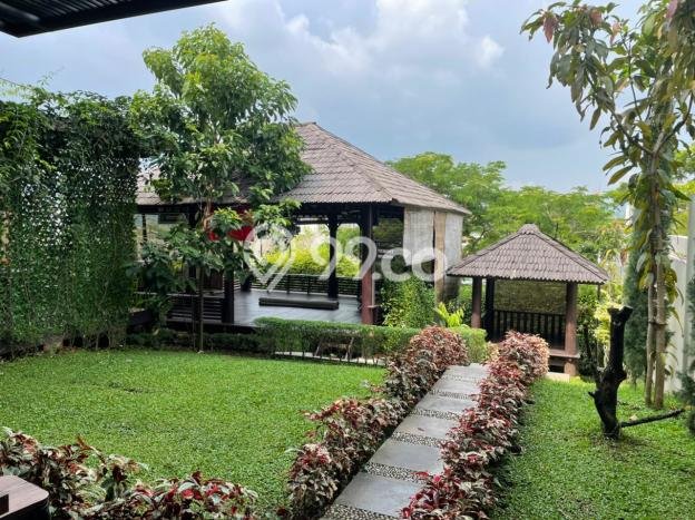 For Sale! Premium House LT 377m2 Desain Elegan di Sentul City For Sale! Premium House LT 377m2 Desain Elegan di Sentul City
